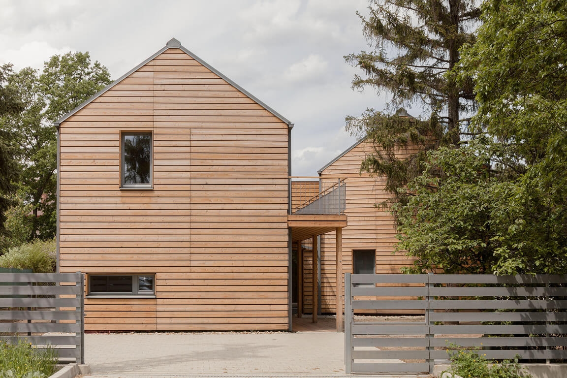 equinox_julia house