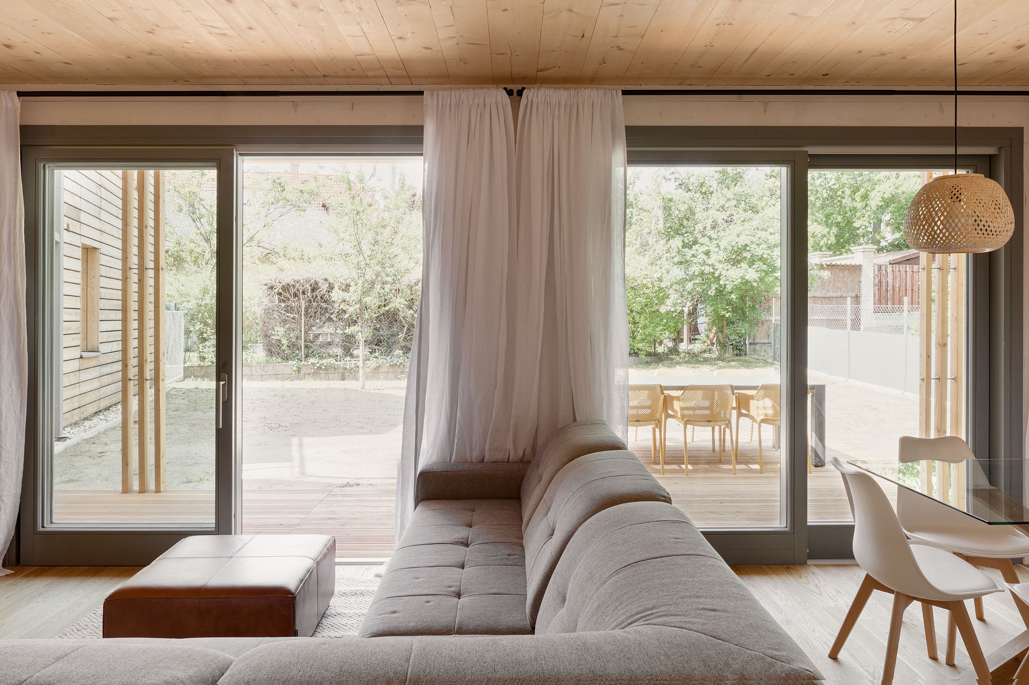 equinox_julia house