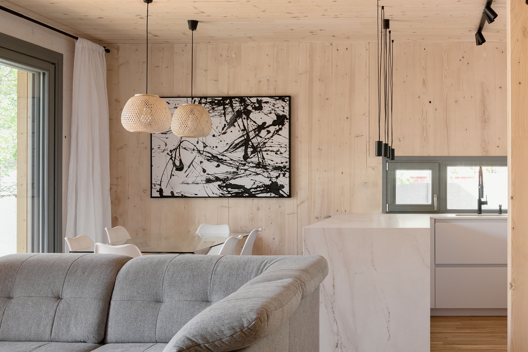 equinox_julia house